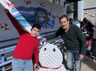 598862857 853519320920520 8560352576249756567 N