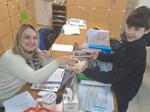 644324885 914785481460570 6404778781842948885 N