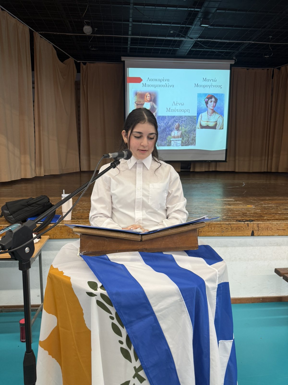 658375678 934890776116707 2946279953578943587 N